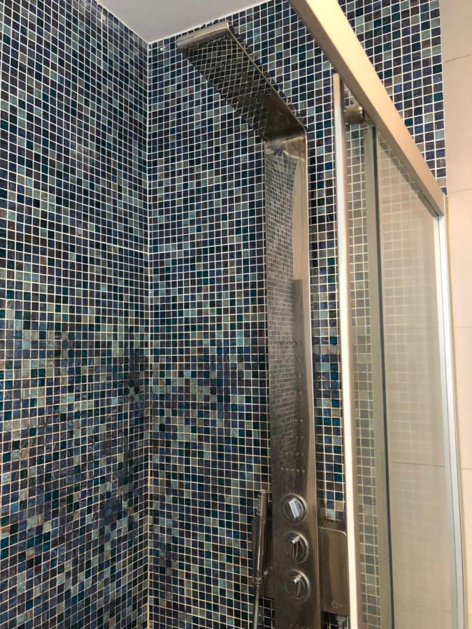 Apartamento Baiona Centro Al Lado Parador Y Playa Bagian luar foto